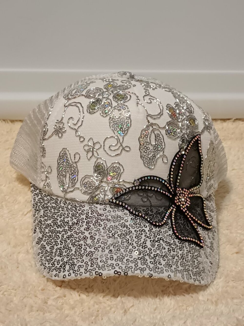 NEW!! Elegant Adjustable Rhinestone Butterfly Mesh Baseball Cap with Sequins